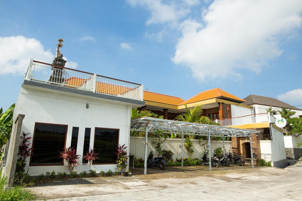 Frangipani House And Spa By Ecommerceloka Canggu  Exterior photo