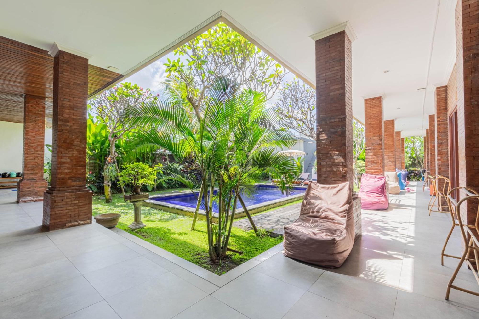 Frangipani House And Spa By Ecommerceloka Canggu  Exterior photo